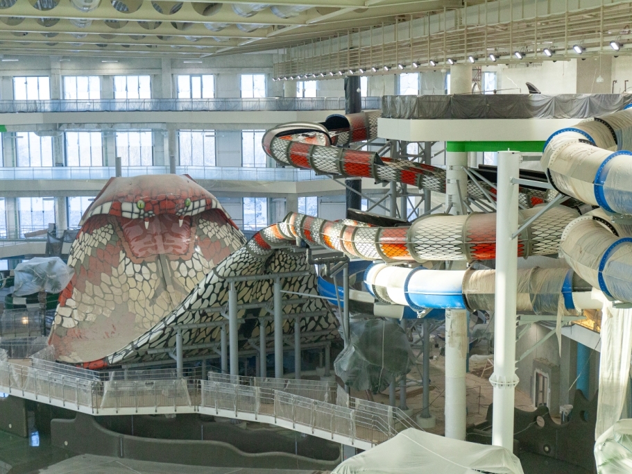 Image for Новый аквапарк «Океанис» на проспекте Гагарина показали изнутри