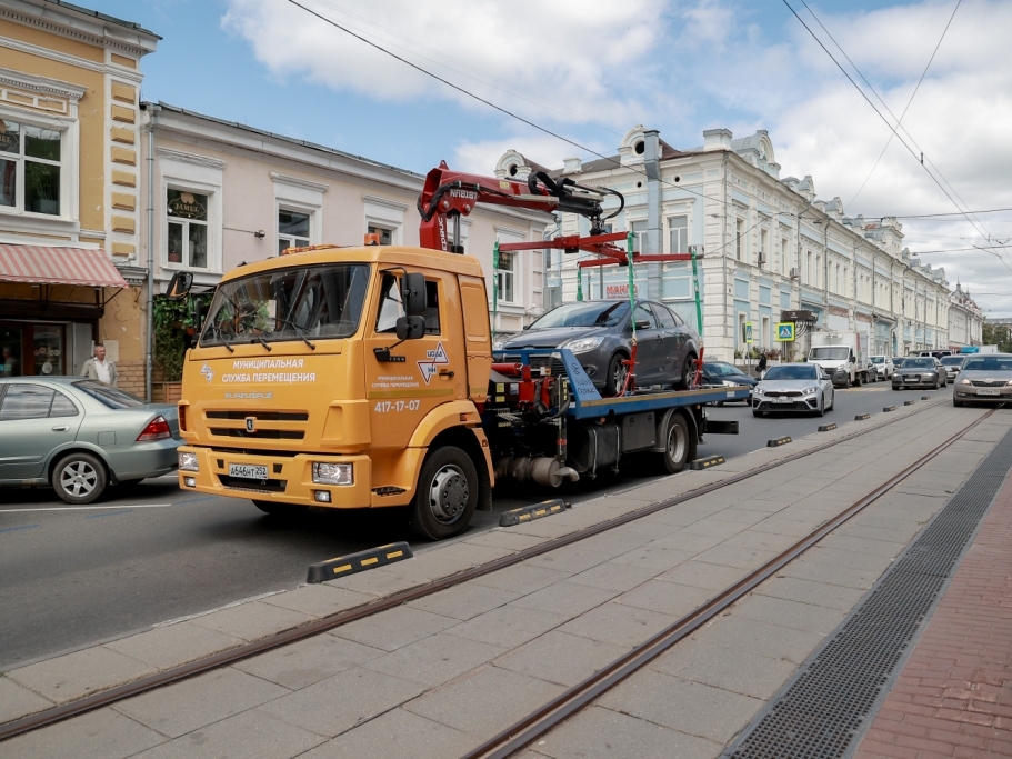 Image for Автомобили без номеров эвакуируют с платных парковок в Нижнем Новгороде